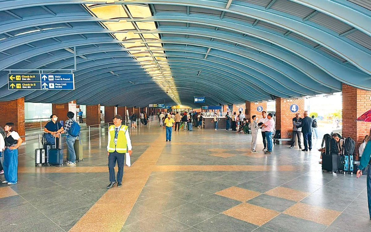 काठमाडौँको त्रिभुवन अन्तर्राष्ट्रिय विमानस्थल, जहाँबाट अधिकांश आप्रवासी कामदार विदेश जान्छन्