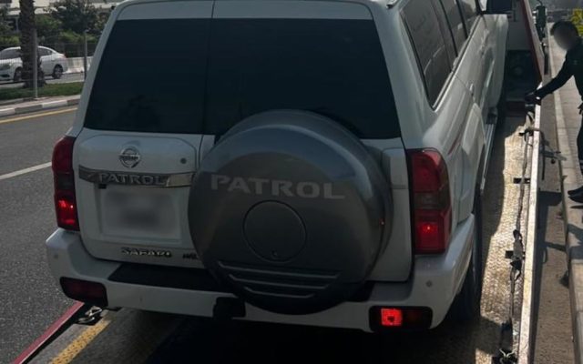 दुबई प्रहरीले जफत गरेका परिमार्जित सवारी